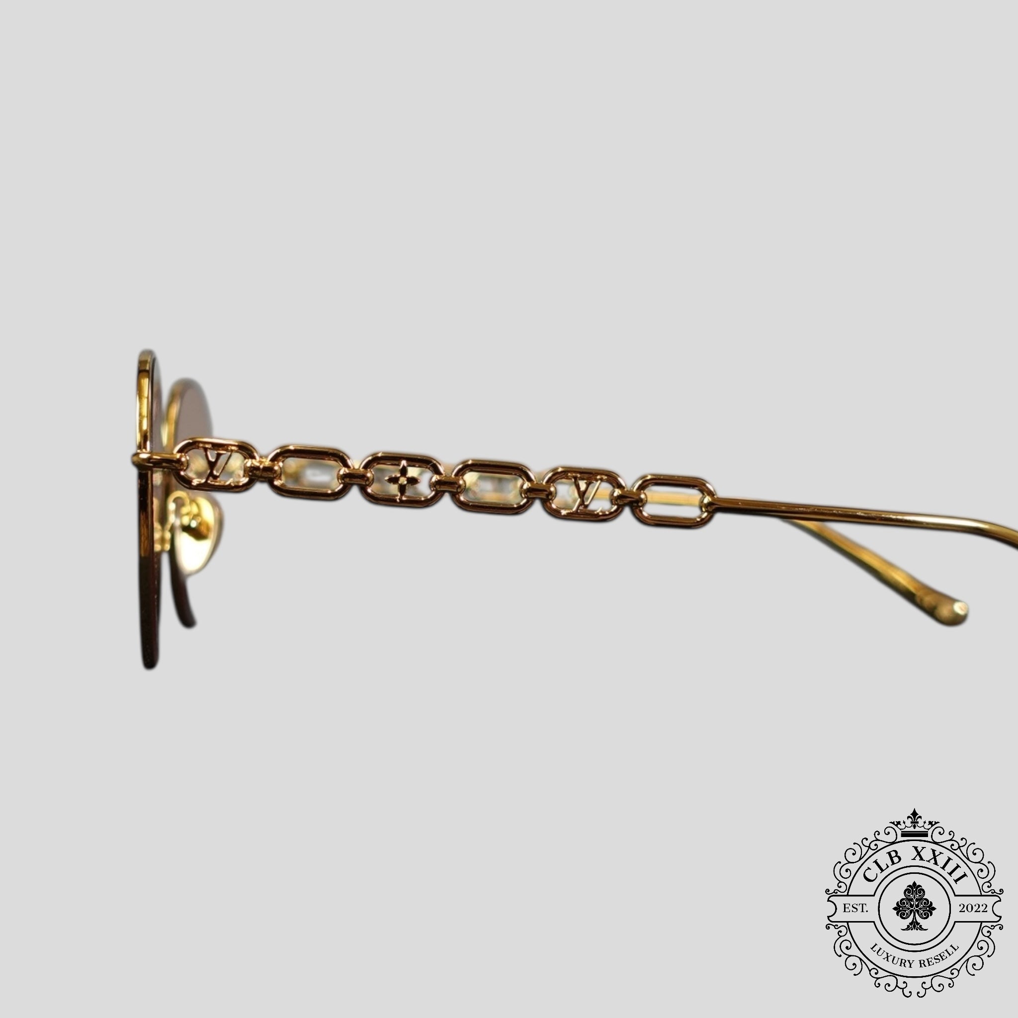 Louis Vuitton Chain Glasses in Gold