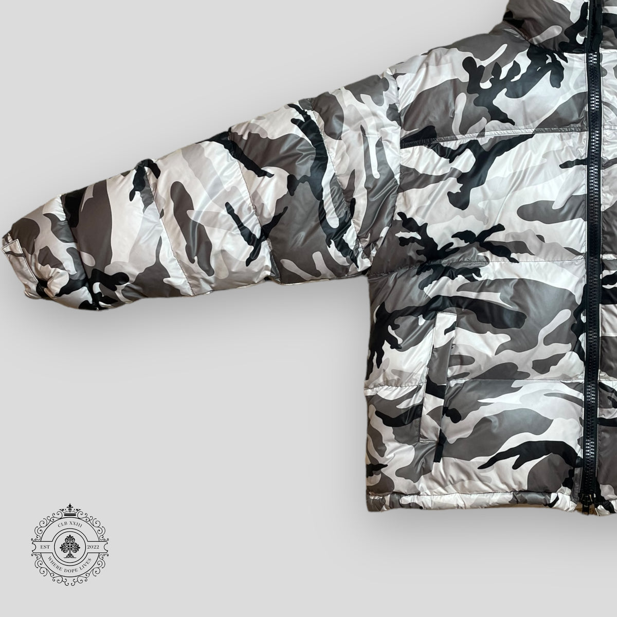 Vetements Camo Puffer Coat