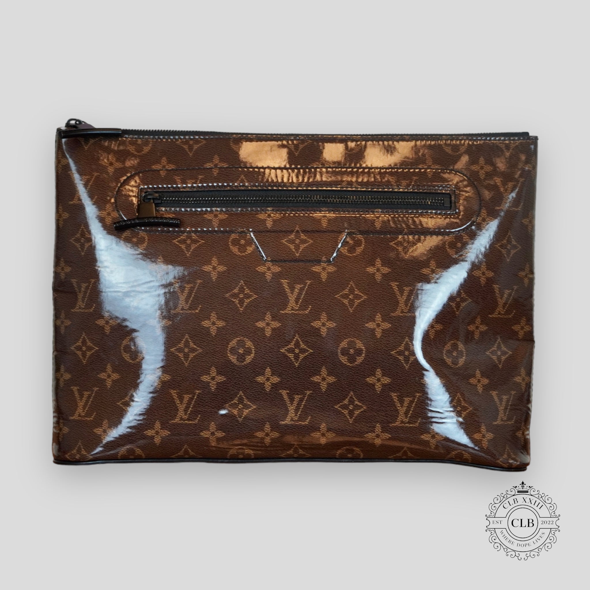 LOUIS VUITTON MONOGRAM GLAZE POCHETTE COSMOS