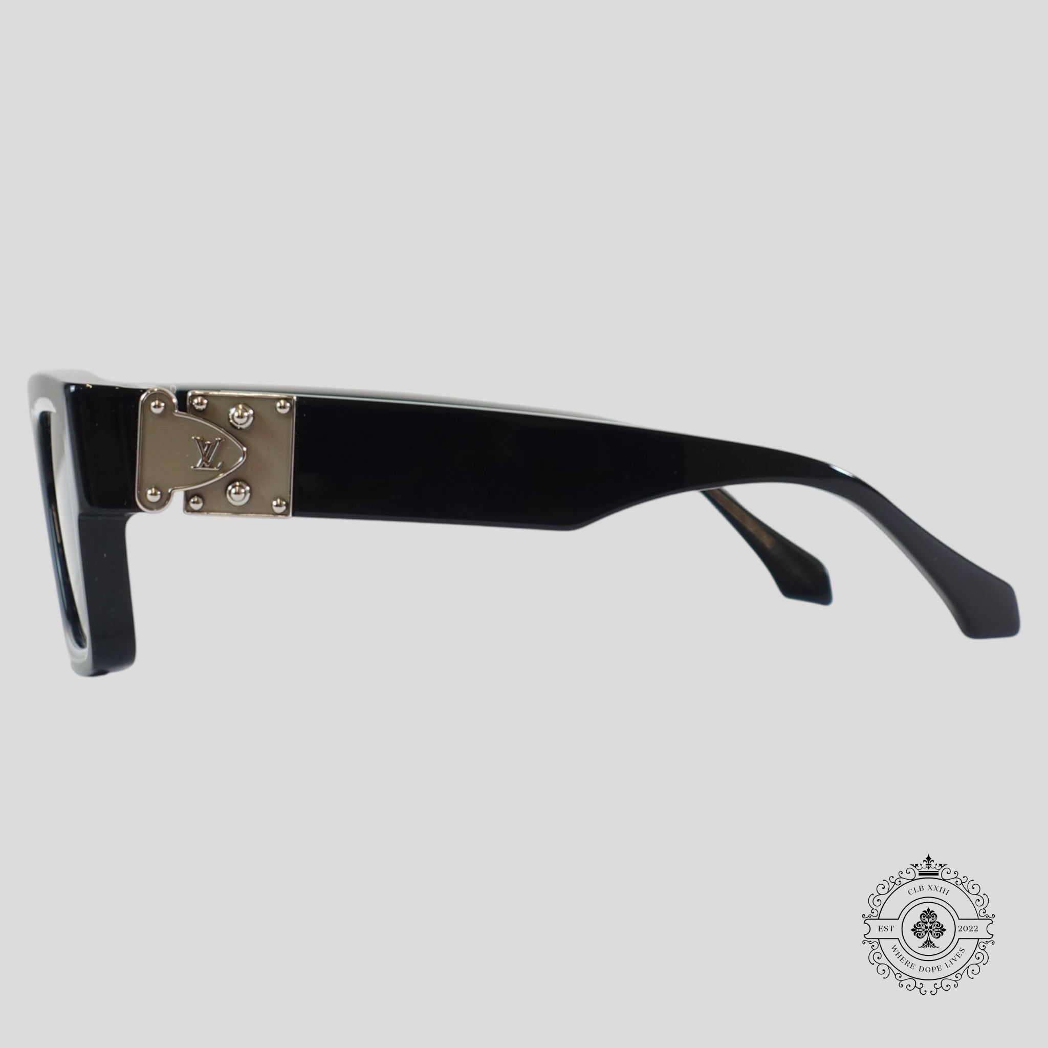 Louis Vuitton Match Sunglasses in Black