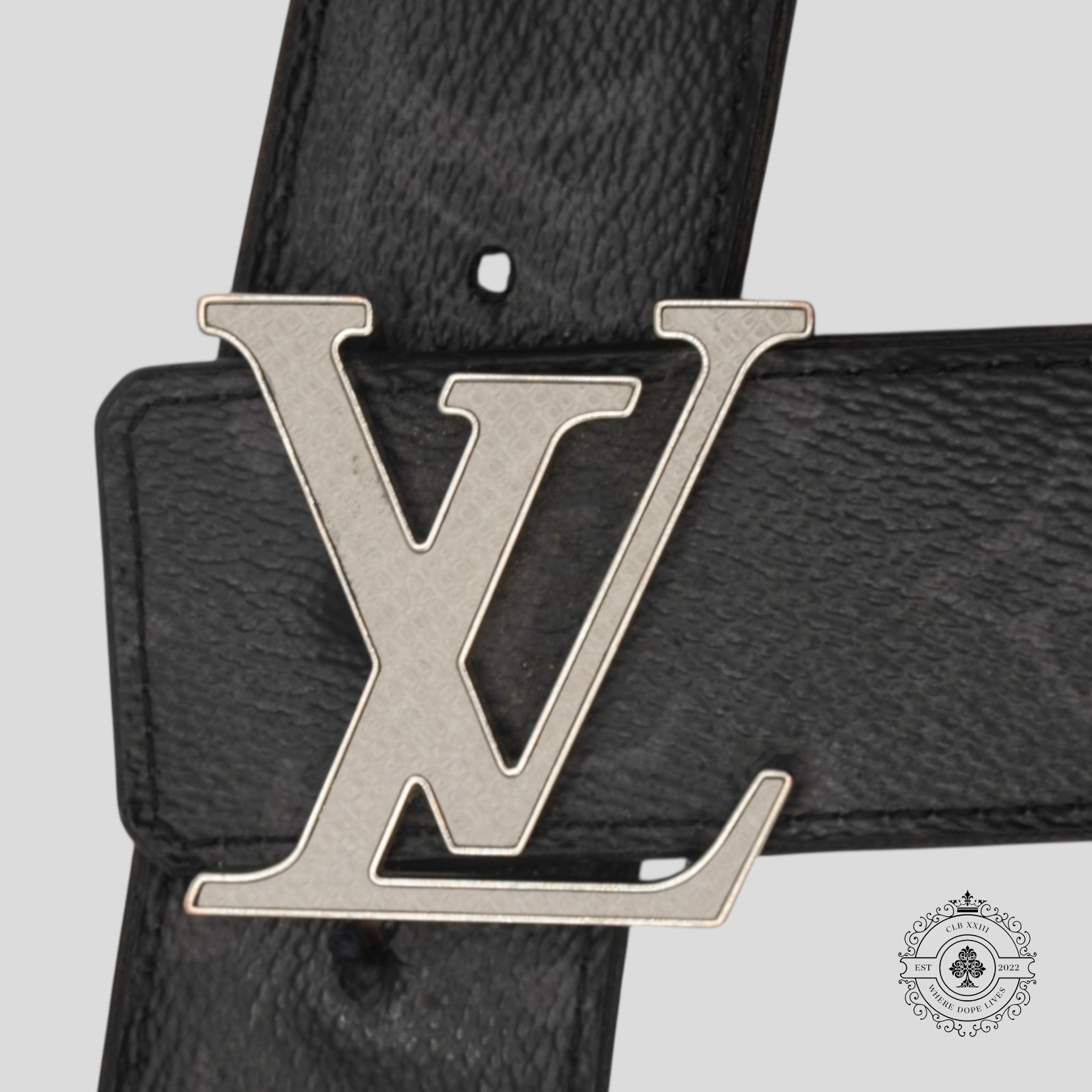 Louis Vuitton Initials Belt in Black