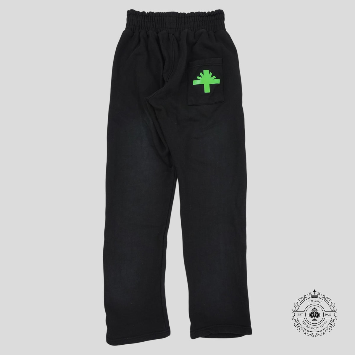 Vertebrae Knee Logo Sweatpants in Black/Green