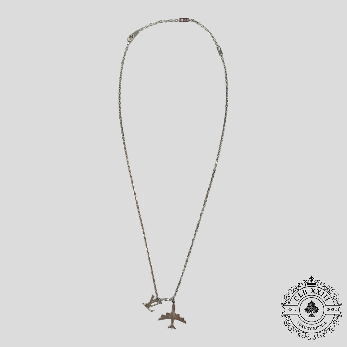 Louis Vuitton Planes Chain Necklace in Silver