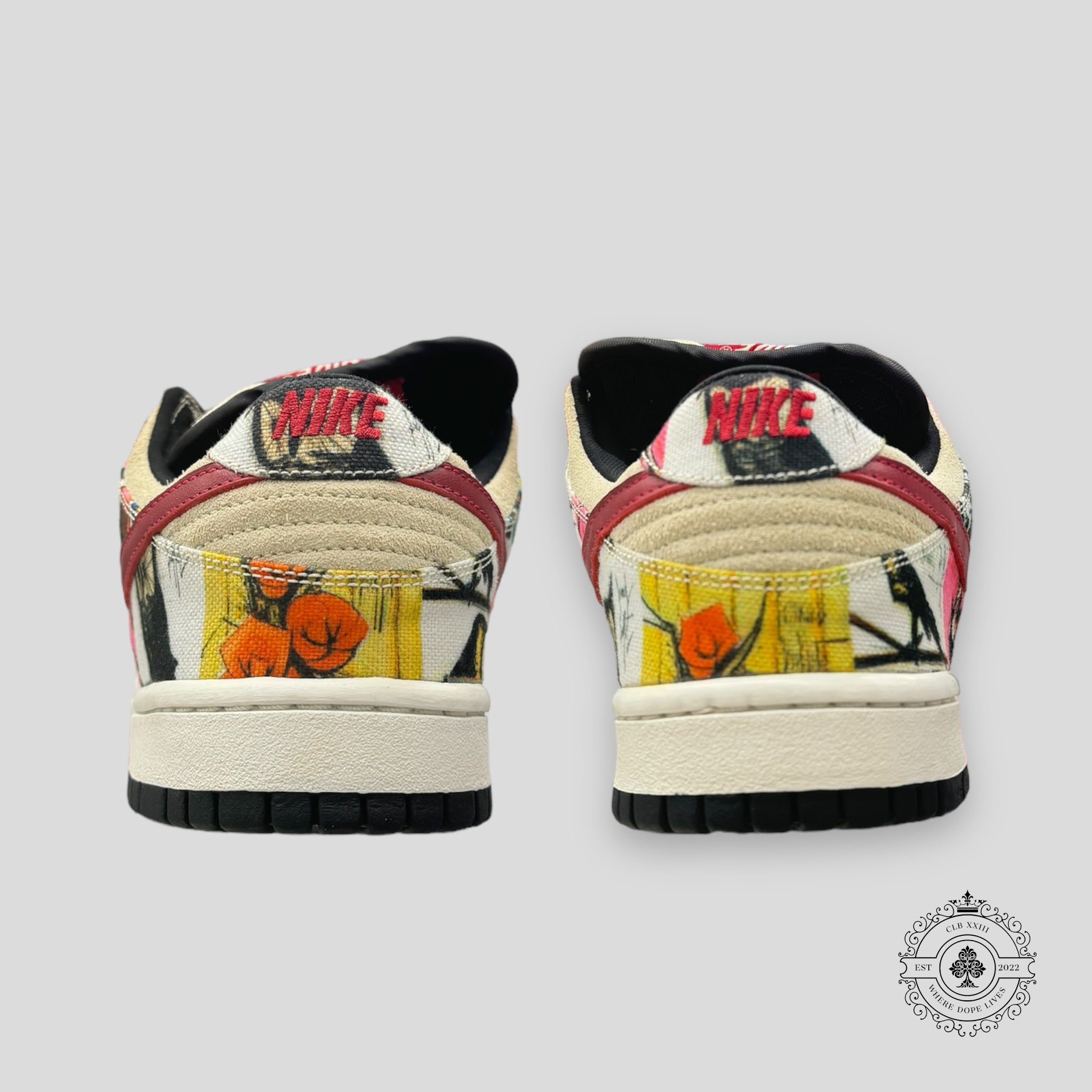 Nike SB Dunk Low "Paris"