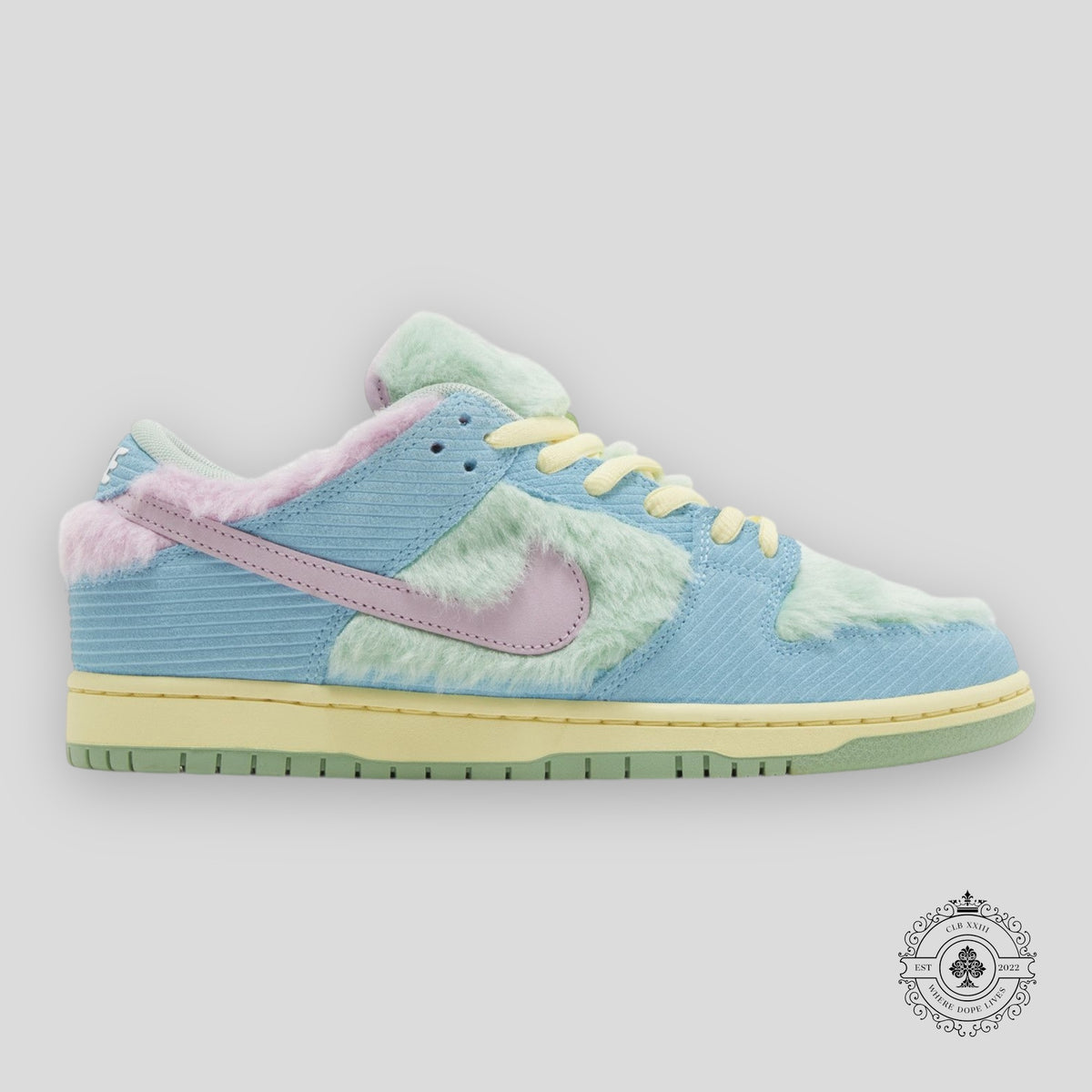 Nike SB Dunk Low Verdy Visty