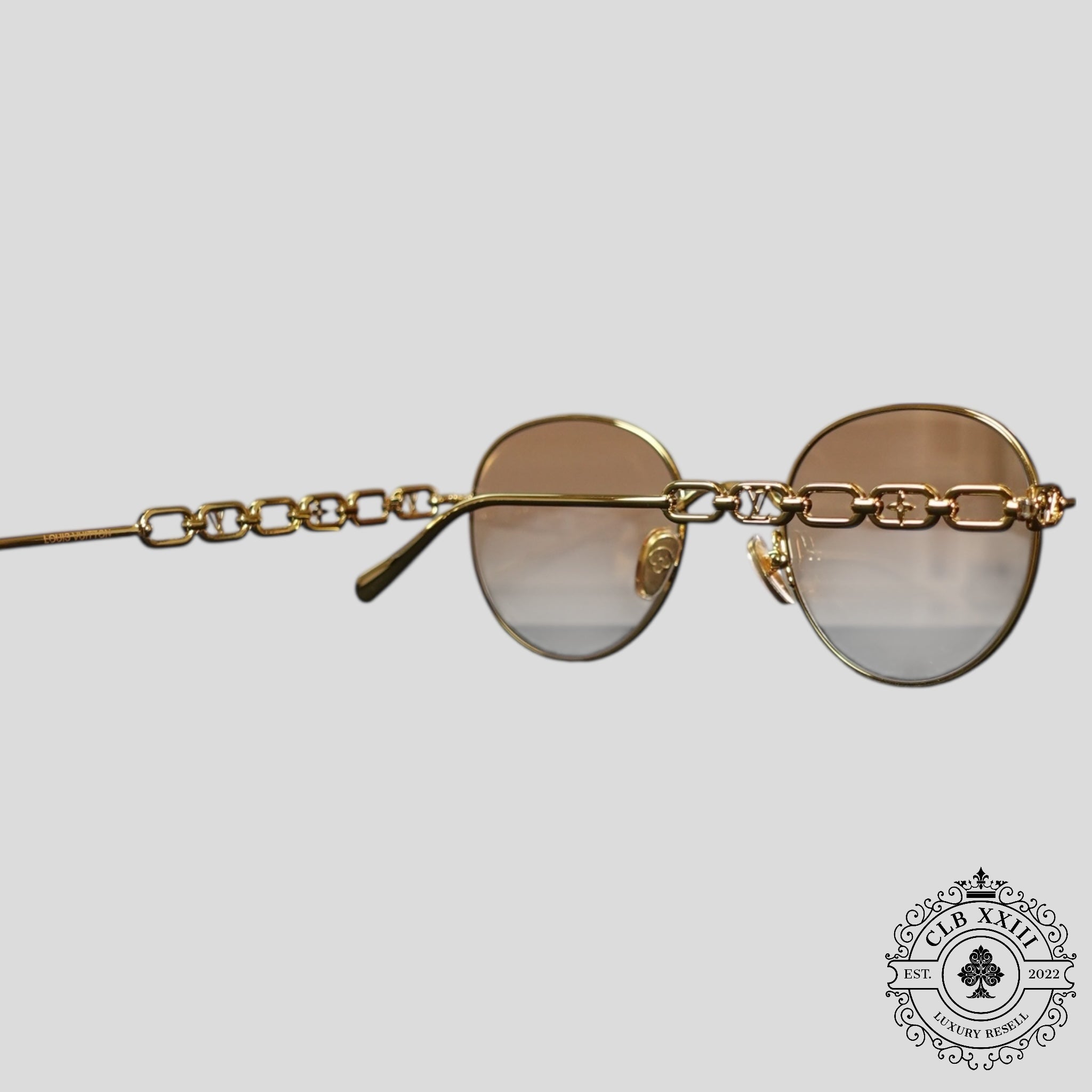 Louis Vuitton Chain Glasses in Gold