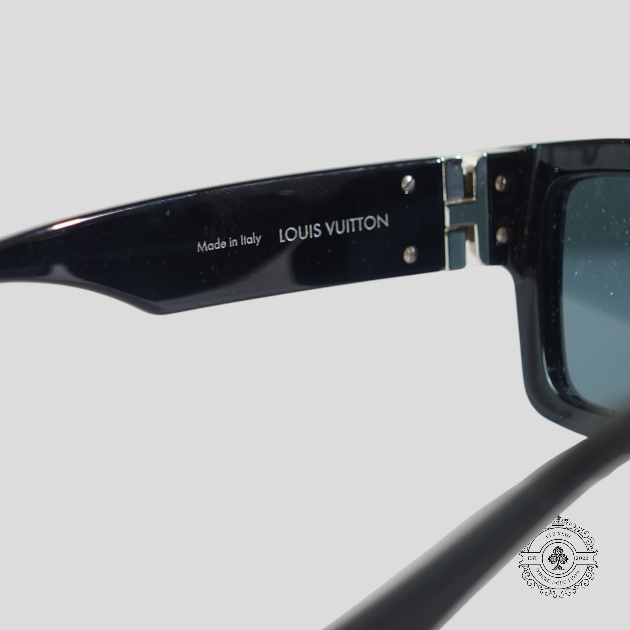 Louis Vuitton Match Sunglasses in Black