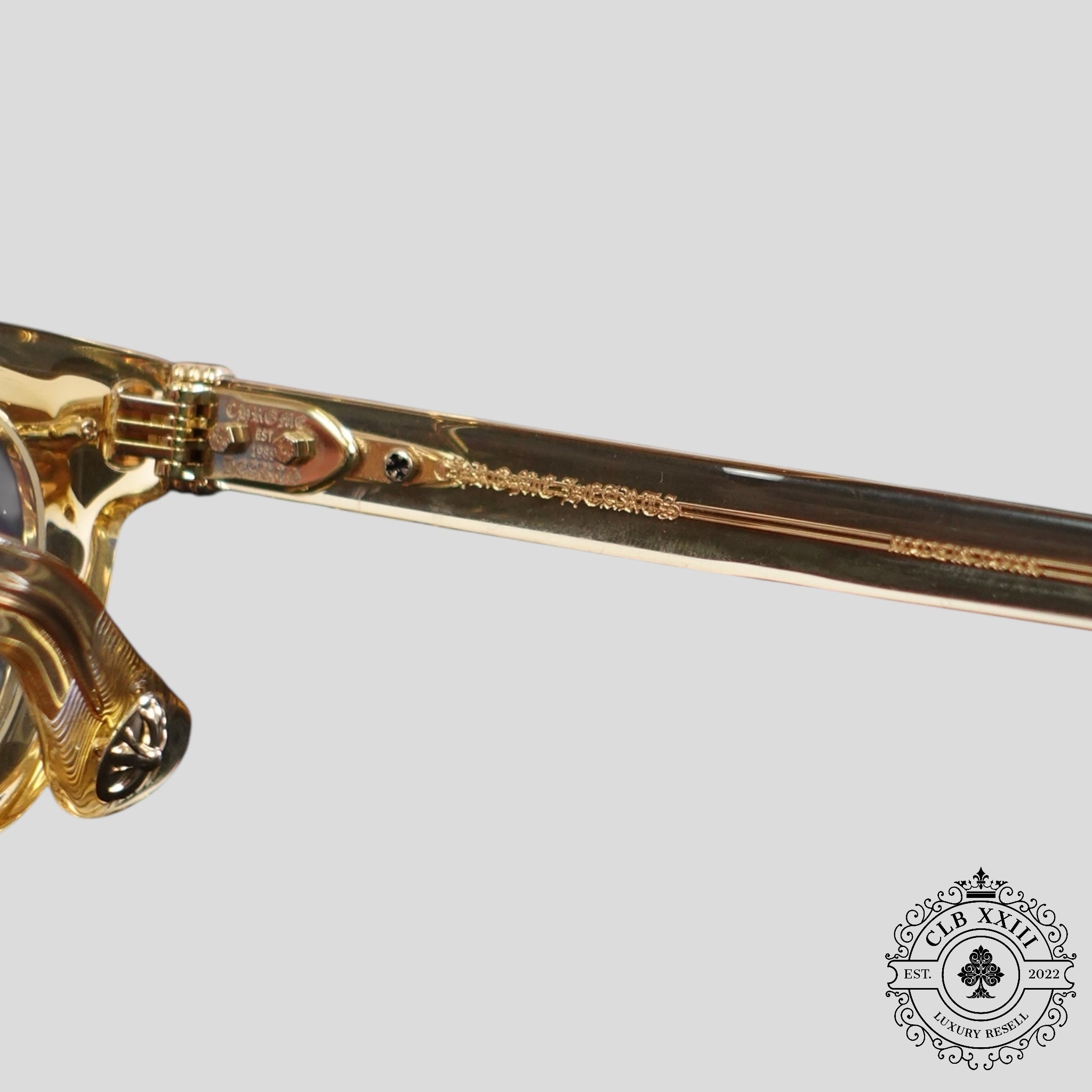 Chrome Hearts Drippin Glasses in Gold