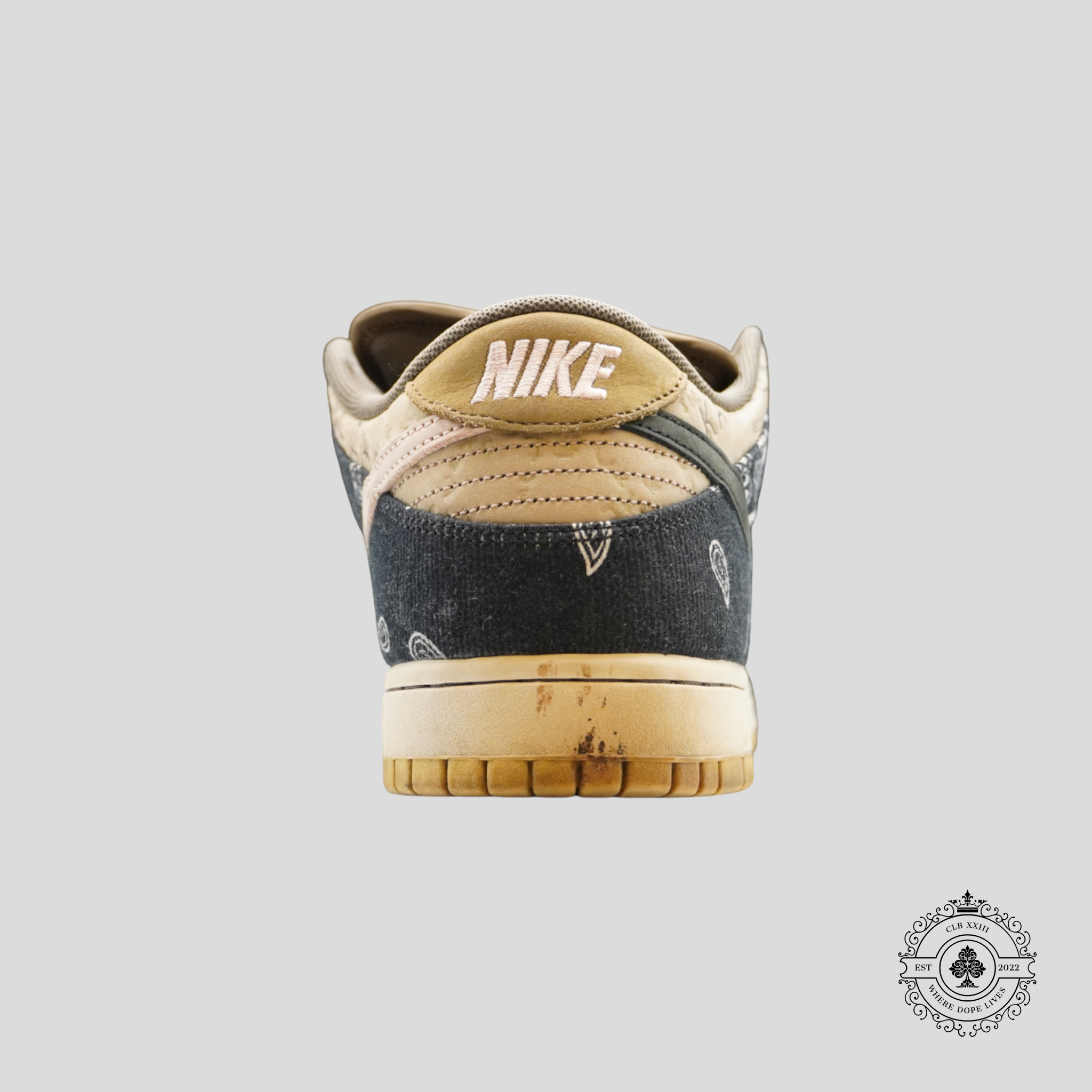 Nike SB Dunk Low Travis Scott - Preowned