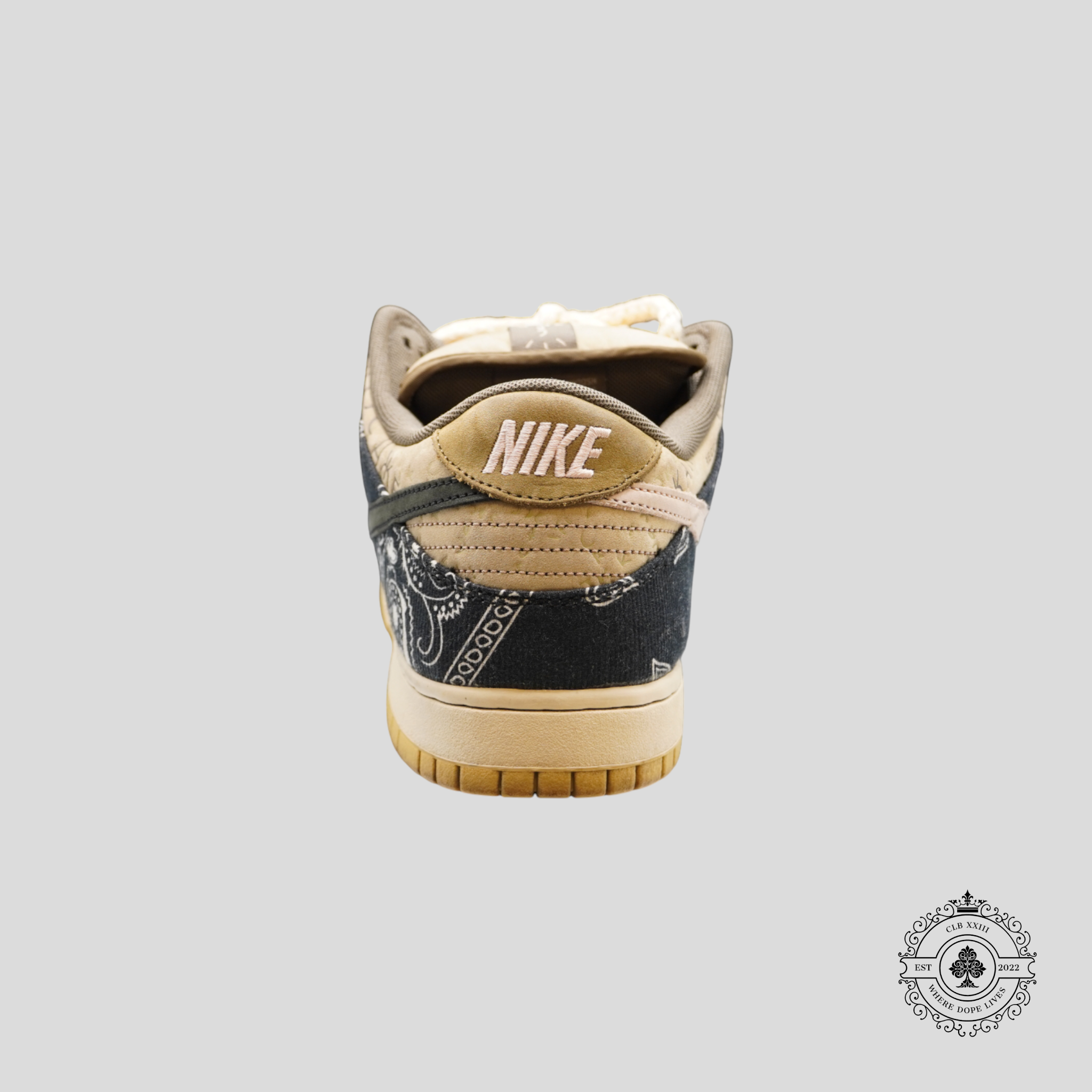 Nike SB Dunk Low Travis Scott - Preowned