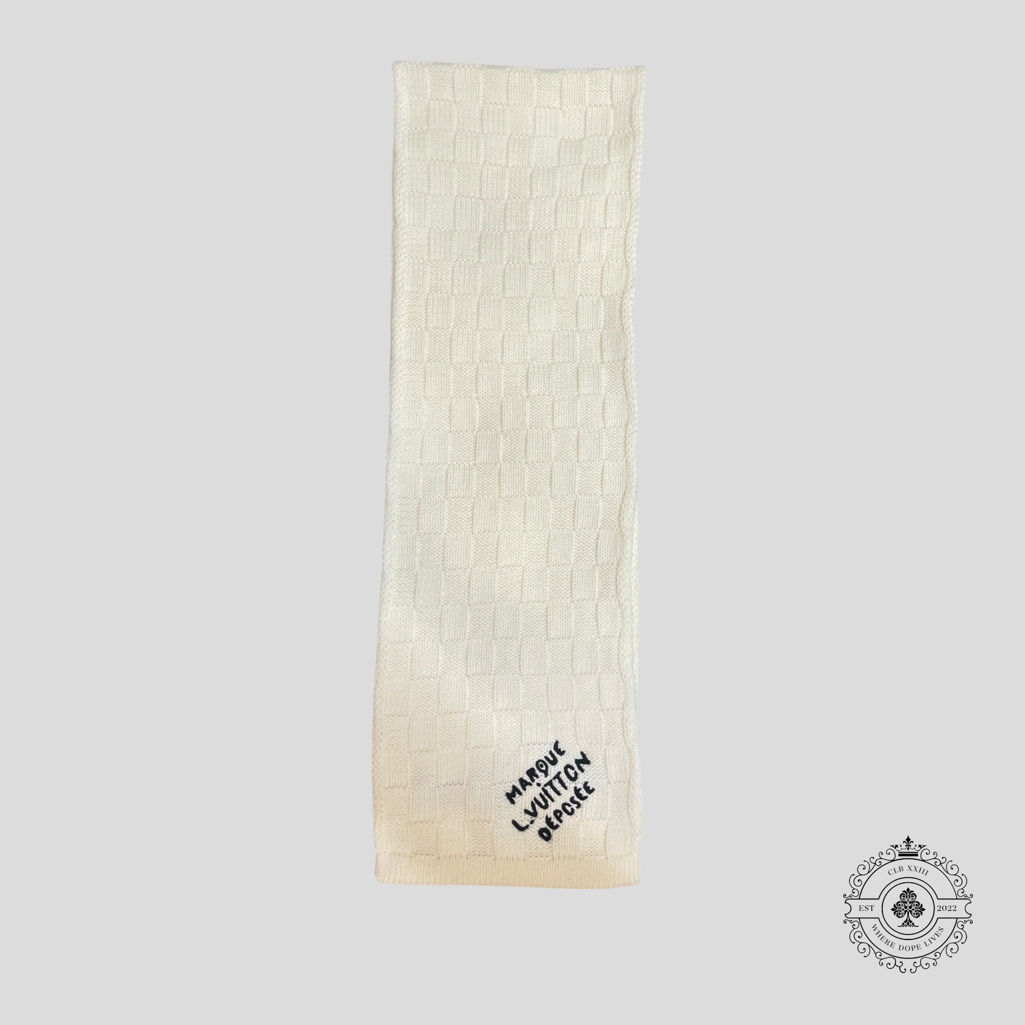 Louis Vuitton Damier Snug Cream Scarf
