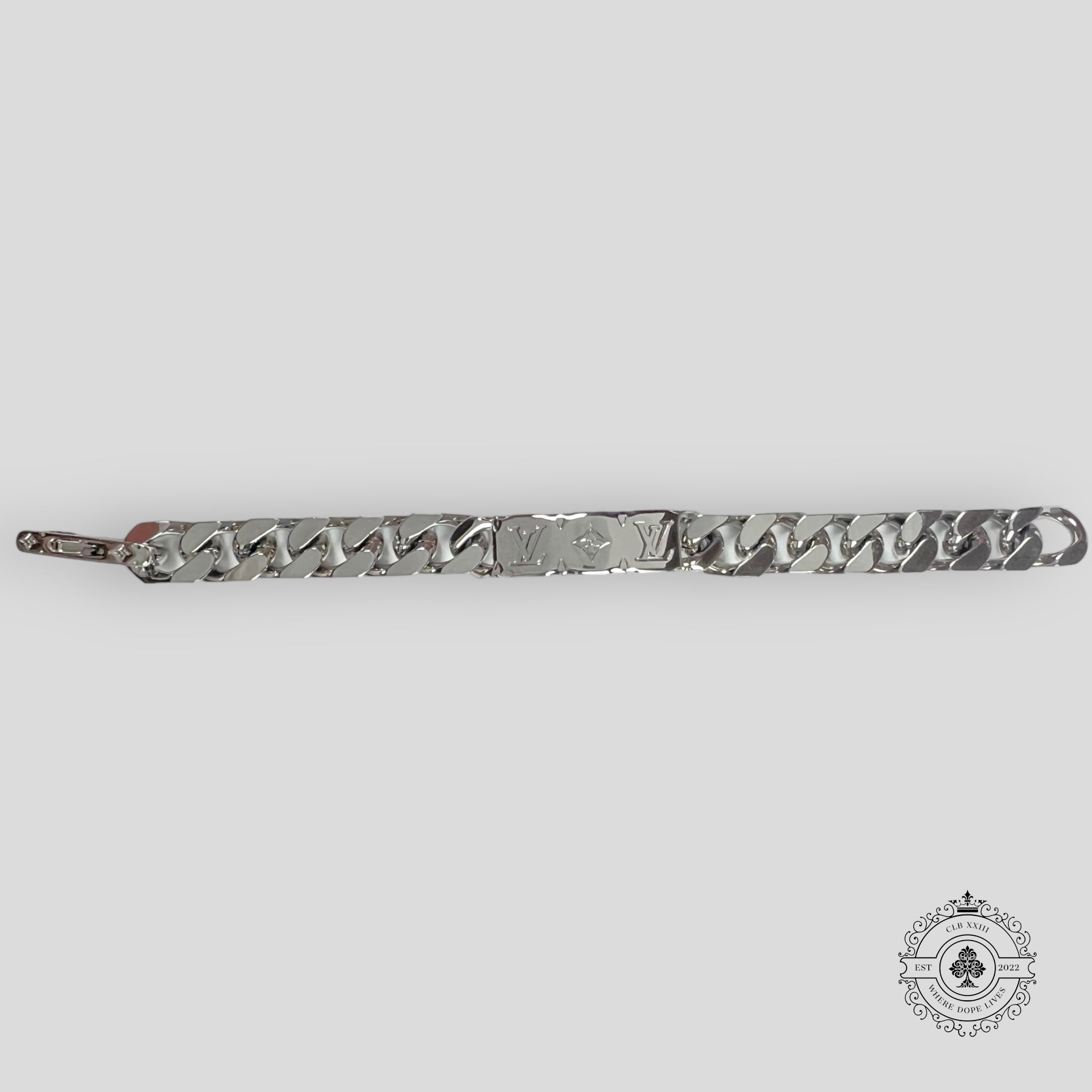 Louis Vuitton Monogram Chain Bracelet in Silver