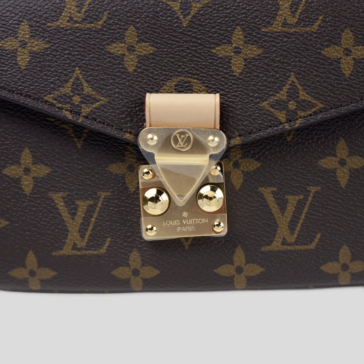 Louis Vuitton Pochette Metis East-West Monogram