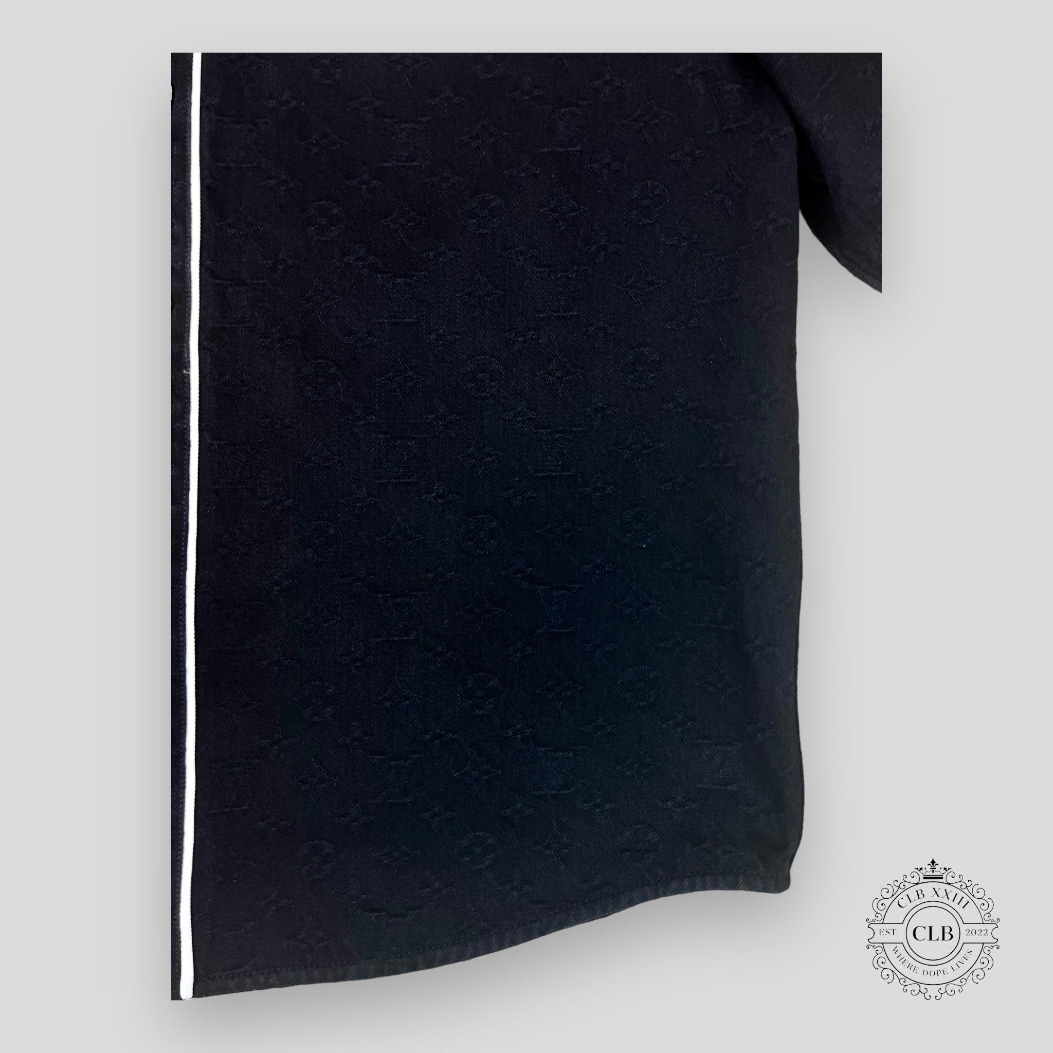 LOUIS VUITTON MONOGRAM SHORT-SLEEVED DENIM SHIRT
