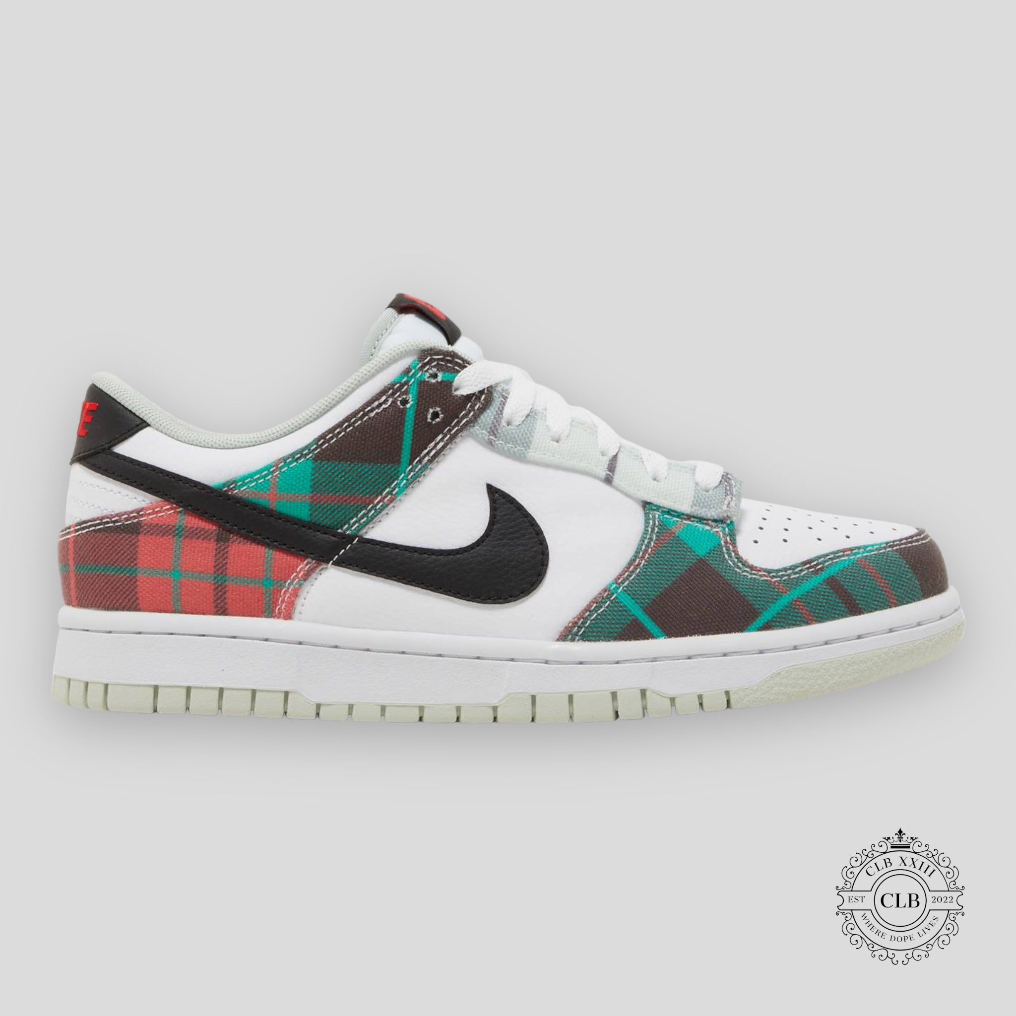 NIKE DUNK LOW (GS) "TARTAN PLAID"