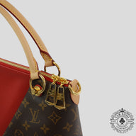 Louis Vuitton Monogram V Tote MM