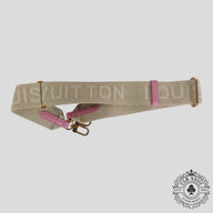Louis Vuitton Coussin PM in Rose
