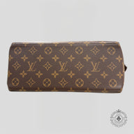 Louis Vuitton Monogram Petit Palais