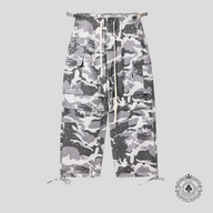 Vale Winter Crystal Camo Cargo Pants in Camo