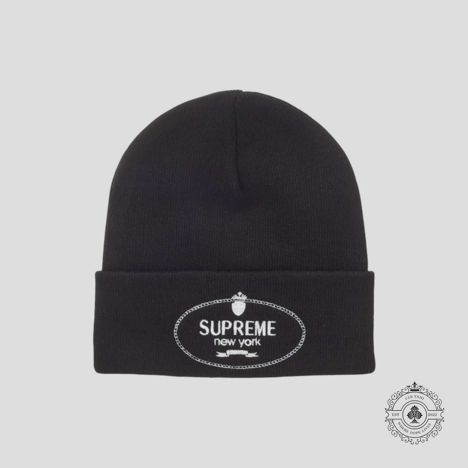 Supreme Crest Beanie in Black