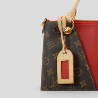 Louis Vuitton Monogram V Tote MM