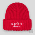 Supreme Classic Logo Chunky Ribbed Beanie in Red