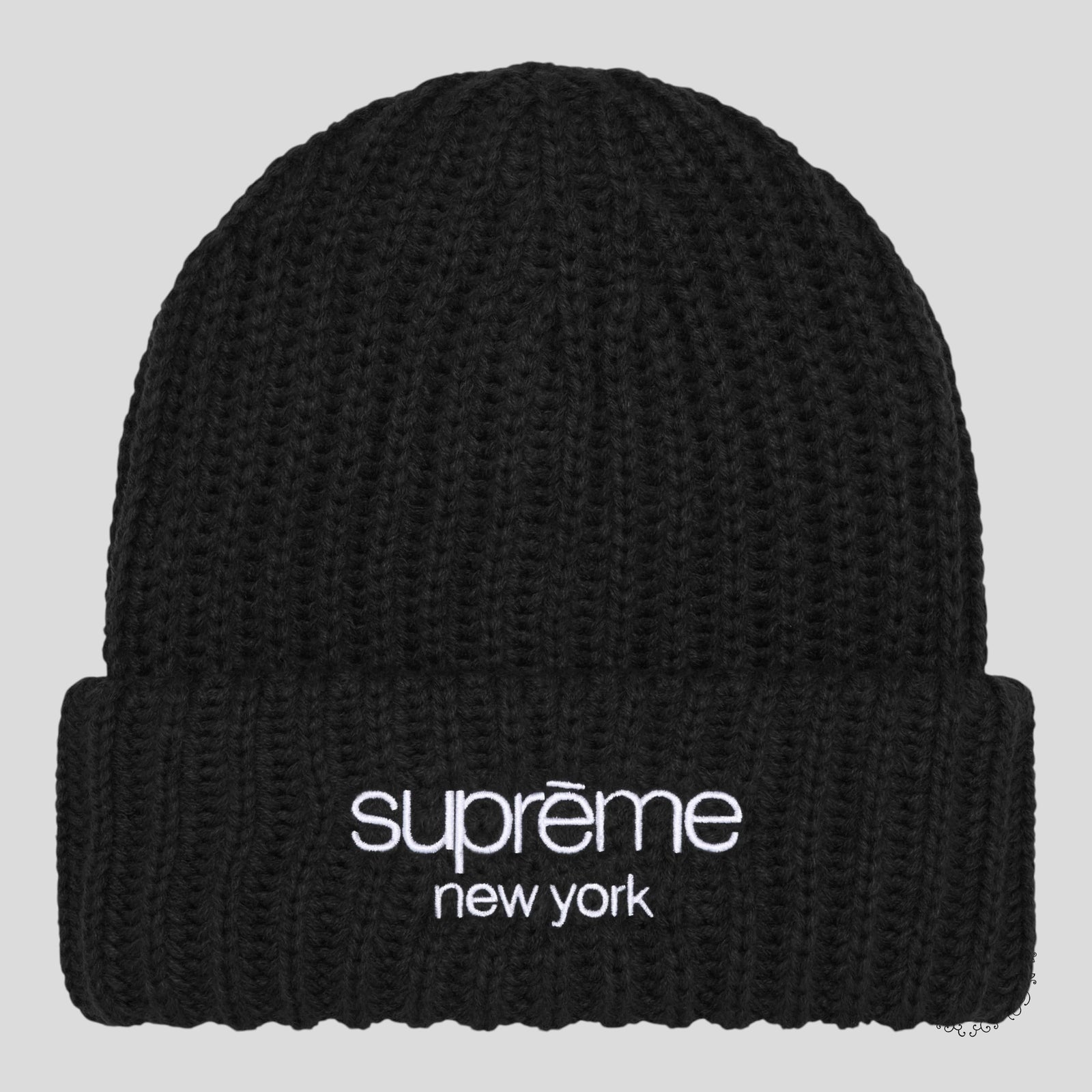 Supreme Classic Logo Chunky Ribbed Beanie in Black