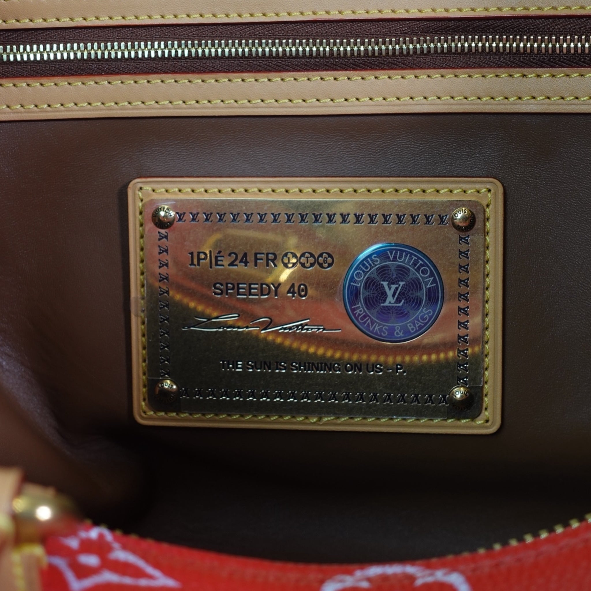 Louis Vuitton P9 Speedy Bandouliere 40 in Red