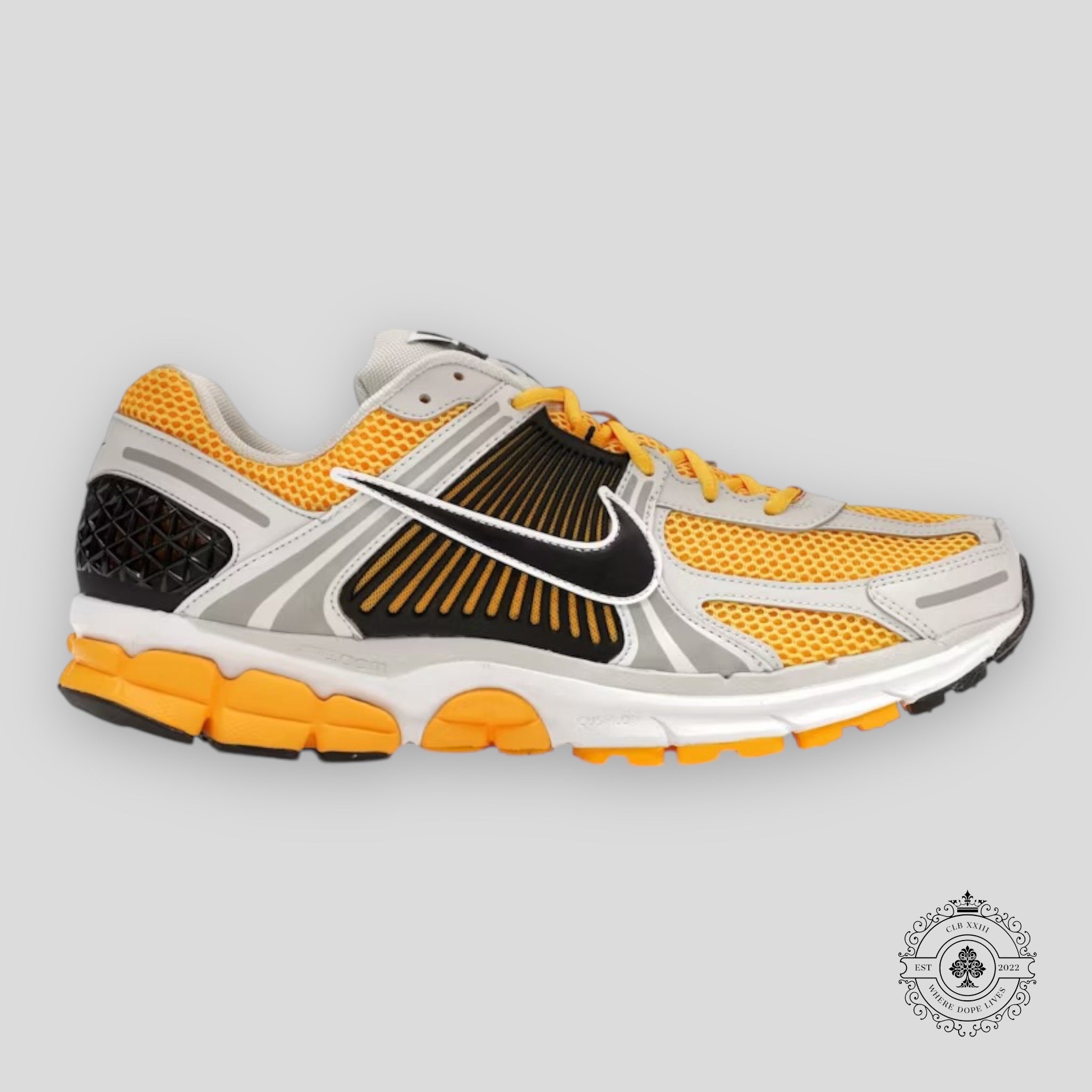 Nike Zoom Vomero 5 Photon Dust/Laser Orange