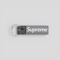 Supreme Webbing Keychain in Snow Camo