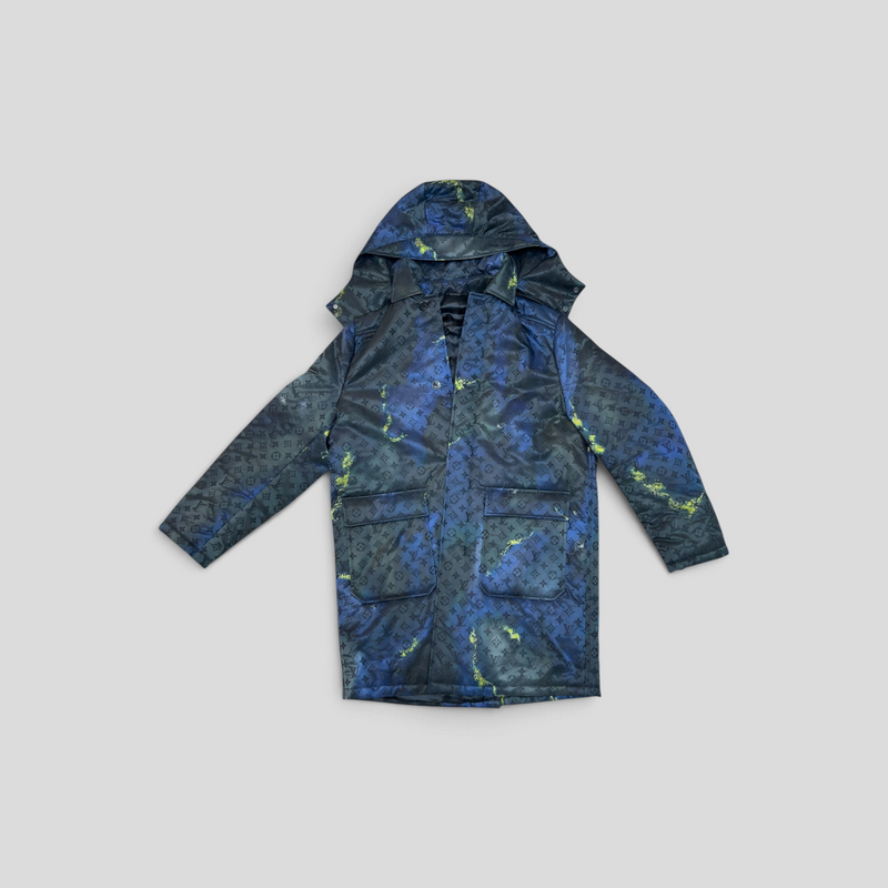 CLB XXIII Louis Vuitton padded long coat in blue and green tie-dye wool blend with iconic monogram pattern and hood