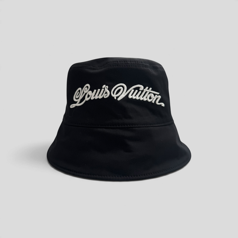 CLB XXIII Louis Vuitton reversible bucket hat in black cotton with white embroidered logo lettering