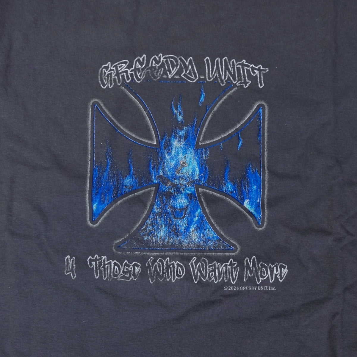 Greedy Unit Chopper Tee in Grey