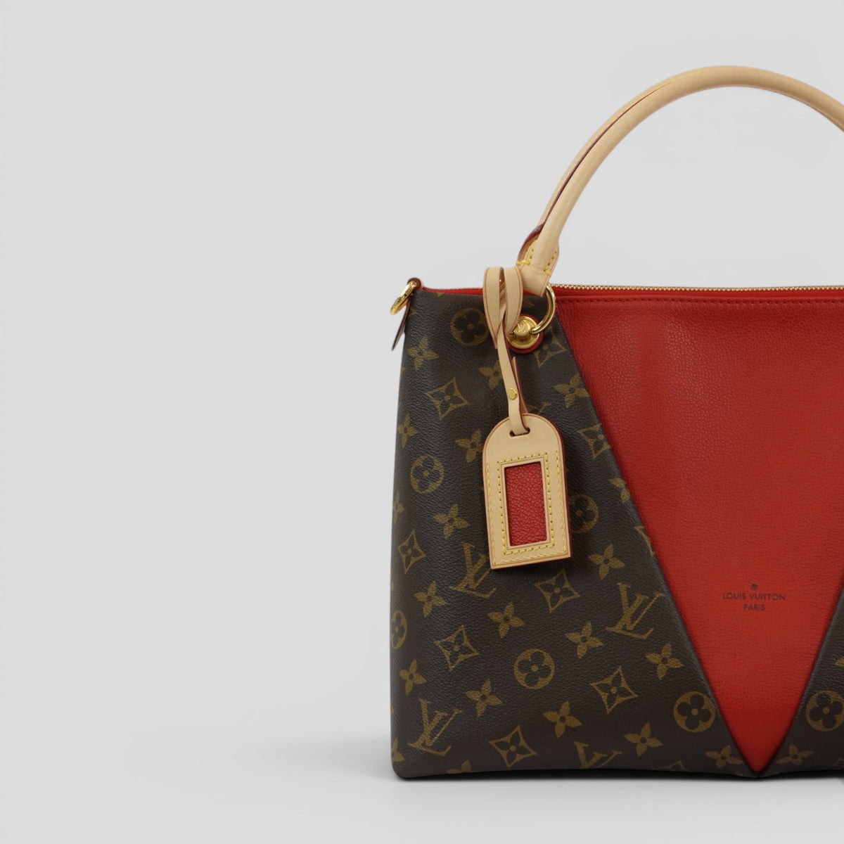 Louis Vuitton Monogram V Tote MM