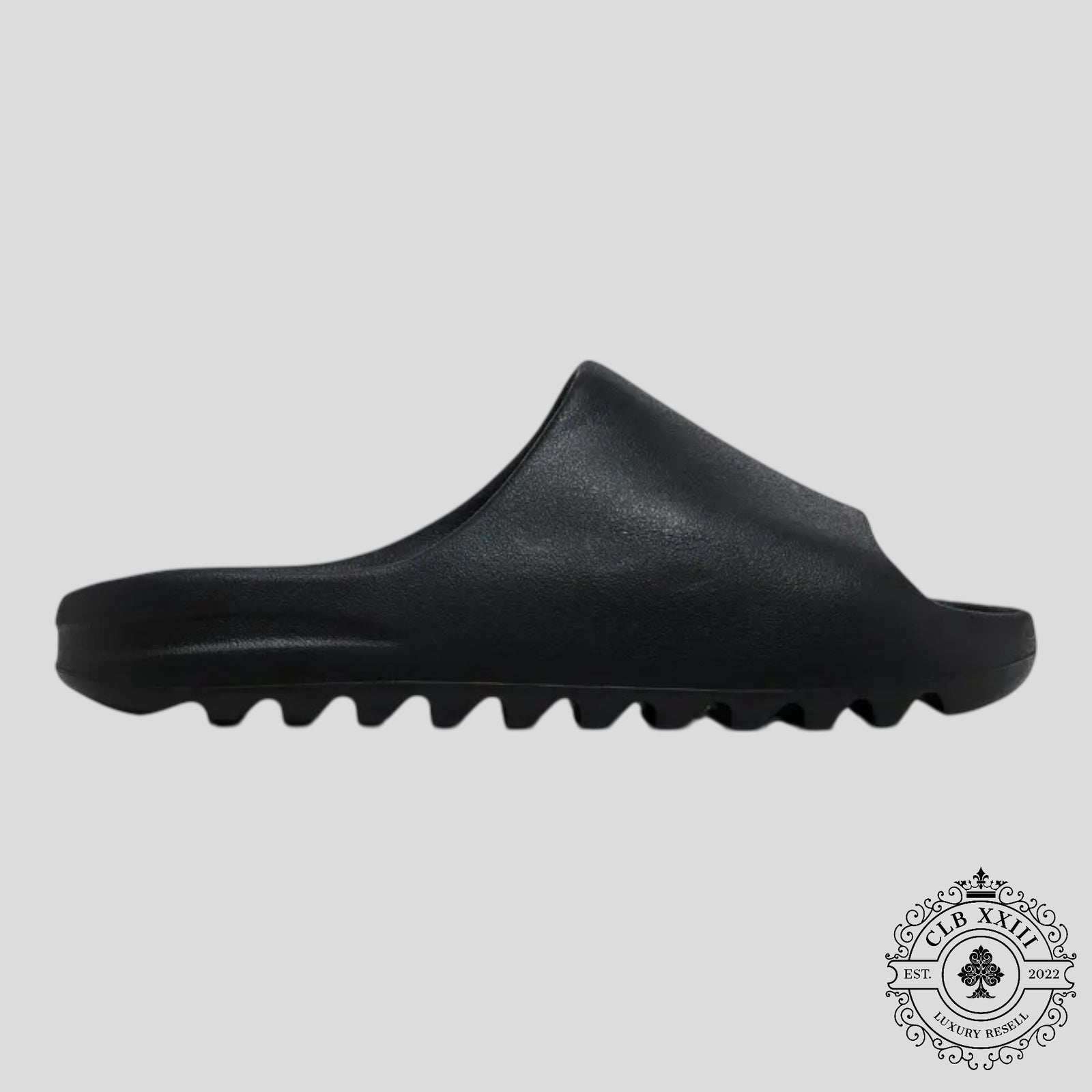 YZY YS-01 in Black