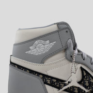 AIR JORDAN 1 RETRO HIGH OG X CHRISTIAN DIOR