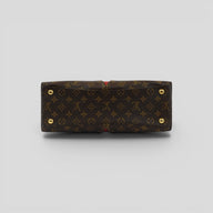 Louis Vuitton Monogram V Tote MM
