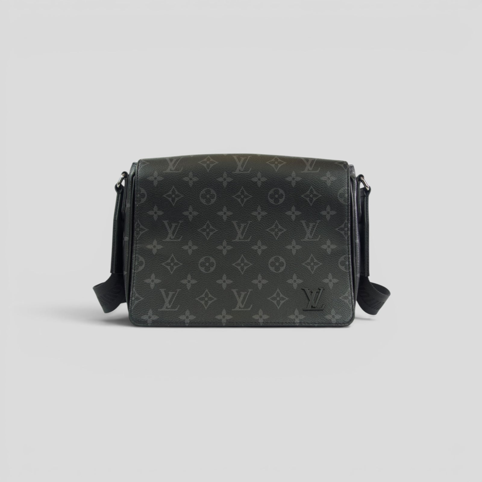 Louis Vuitton District PM Messenger Bag