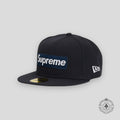 Supreme MLB Teams New York Box Logo New Era Fitted Cap in Navy