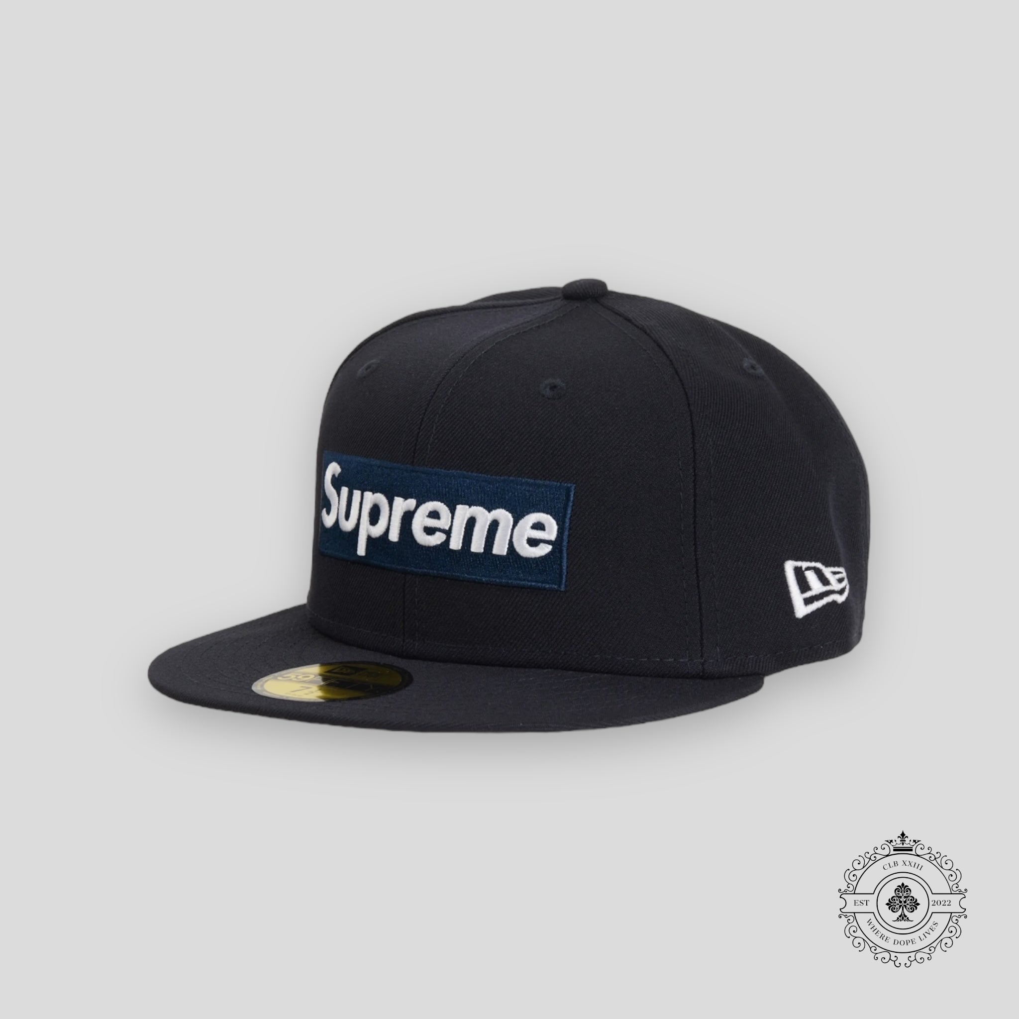 Supreme MLB Teams New York Box Logo New Era Fitted Cap in Navy