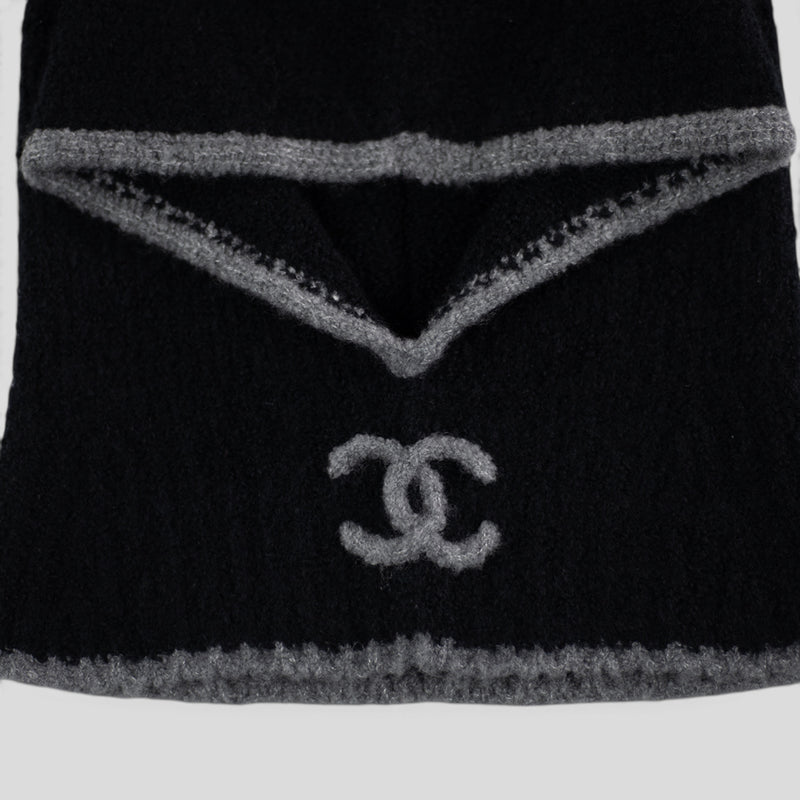 Chanel Cashmere & Silk Blend Balaclava in Black