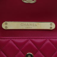 Chanel Lambskin Quilted Top Handle Clutch in Pink