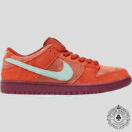 Nike SB Dunk Low Mystic Red Rosewood