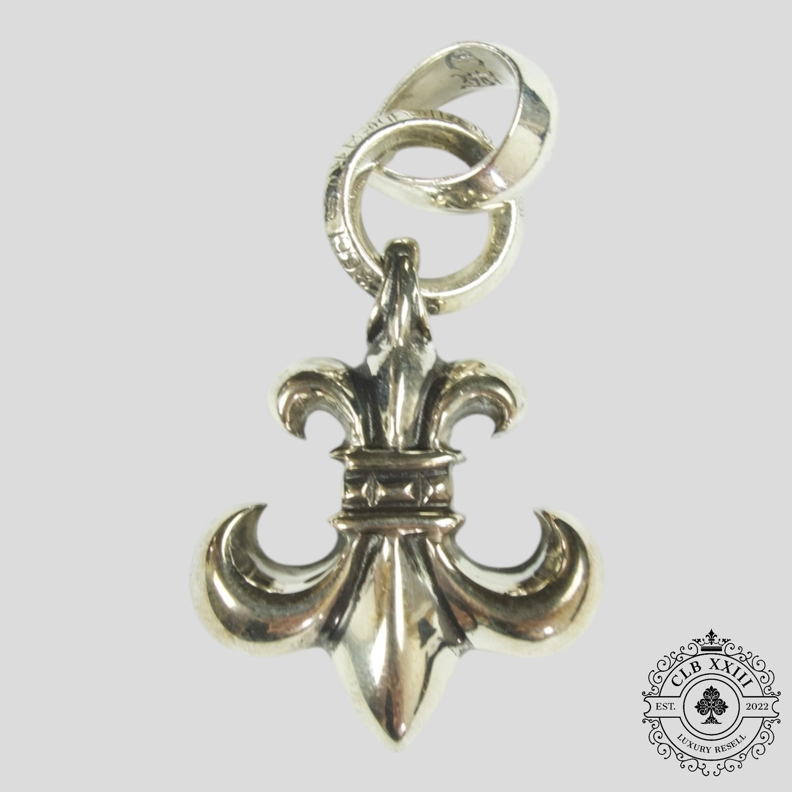 Chrome Hearts Fleur Pendant in Silver