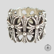 Chrome Hearts Diamond Embellished Cemetery Ring in Silver