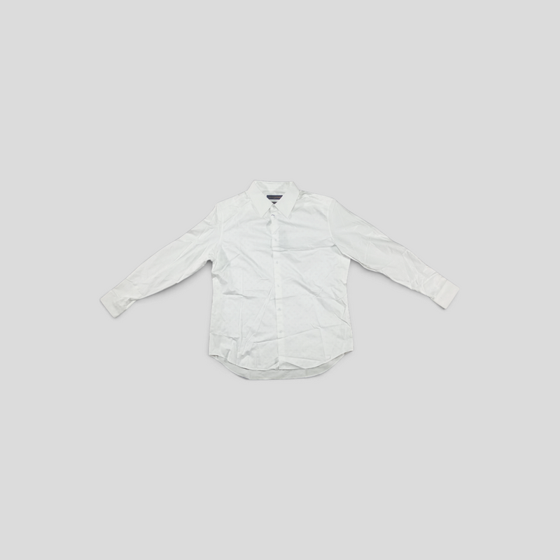 CLB XXIII white Louis Vuitton long sleeve button-up shirt in 100% cotton with subtle monogram pattern