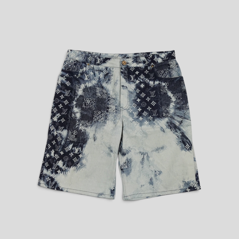 CLB XXIII Louis Vuitton blue denim shorts featuring a monogram bandana print and tie-dye effect in 100% cotton.