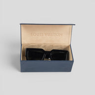 Louis Vuitton LV Clash Square Sunglasses in Black