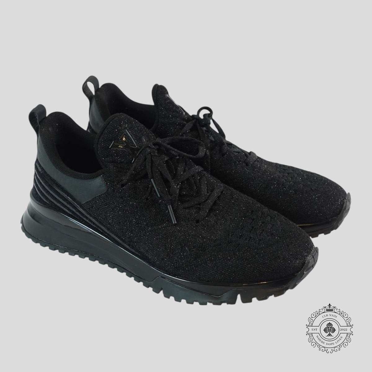 Louis Vuitton V.N.R Sneakers in Black
