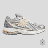 New Balance 1906R
Silver Metallic Peach (GS)